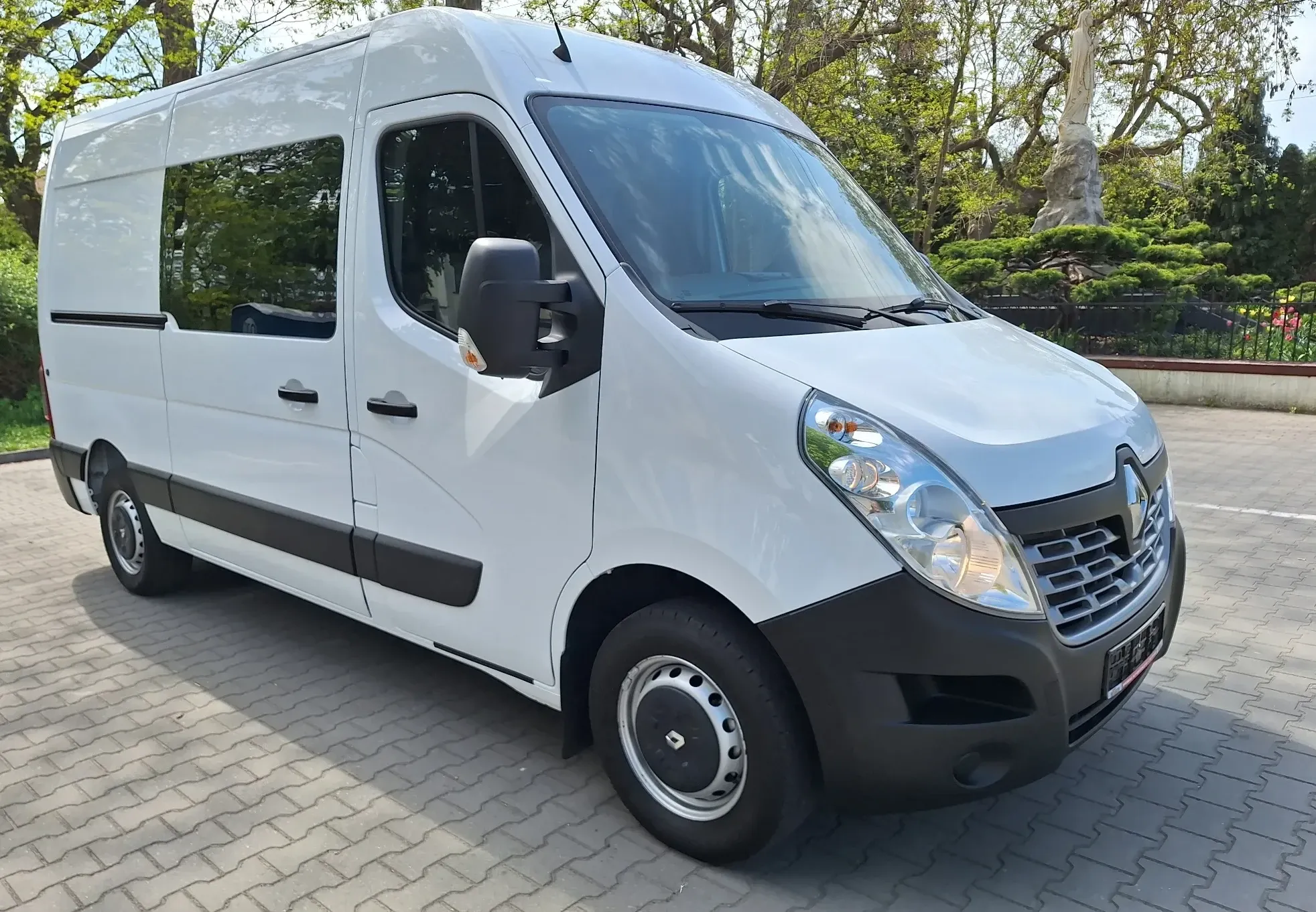 Zdjęcie samochodu dostawczego Renault Master